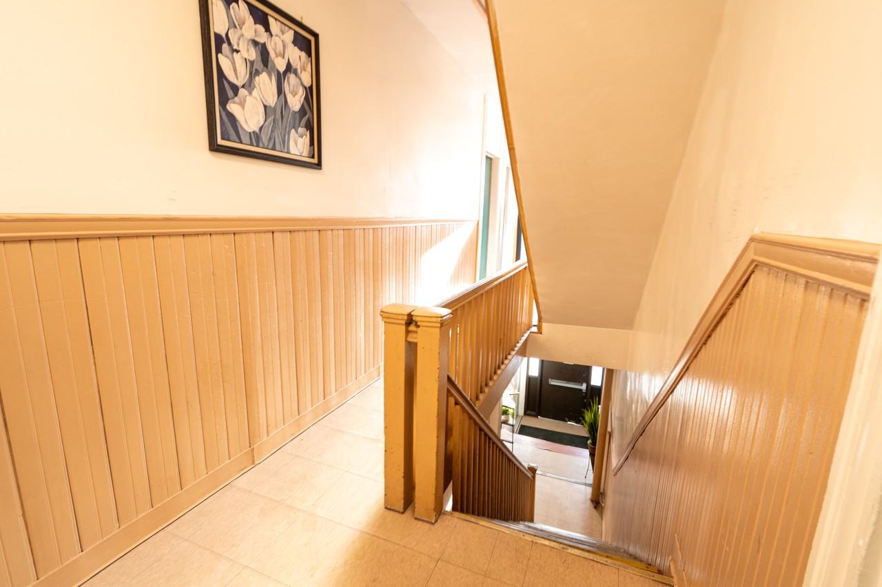376 Washington St #12 - Photo 7 of 17