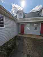 featured image of 408 S Woodburn Dr