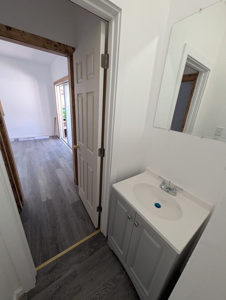 311 Adams St #2 - Photo 5 of 9