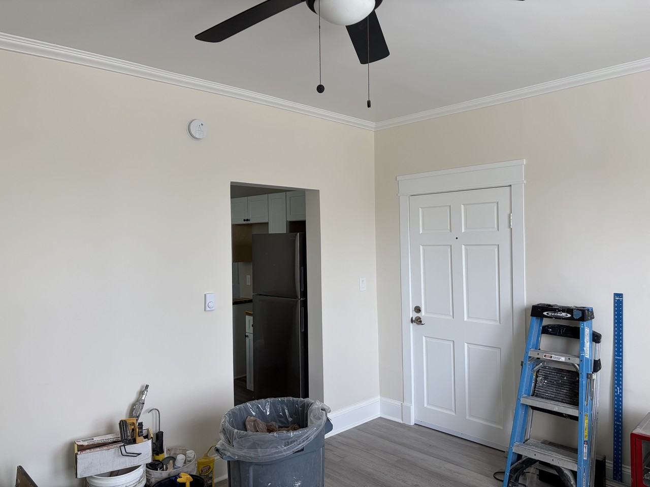 350 S Scott Ave #1 - Photo 6 of 15