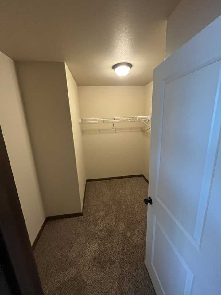 55 Jaro Way - Photo 5 of 18