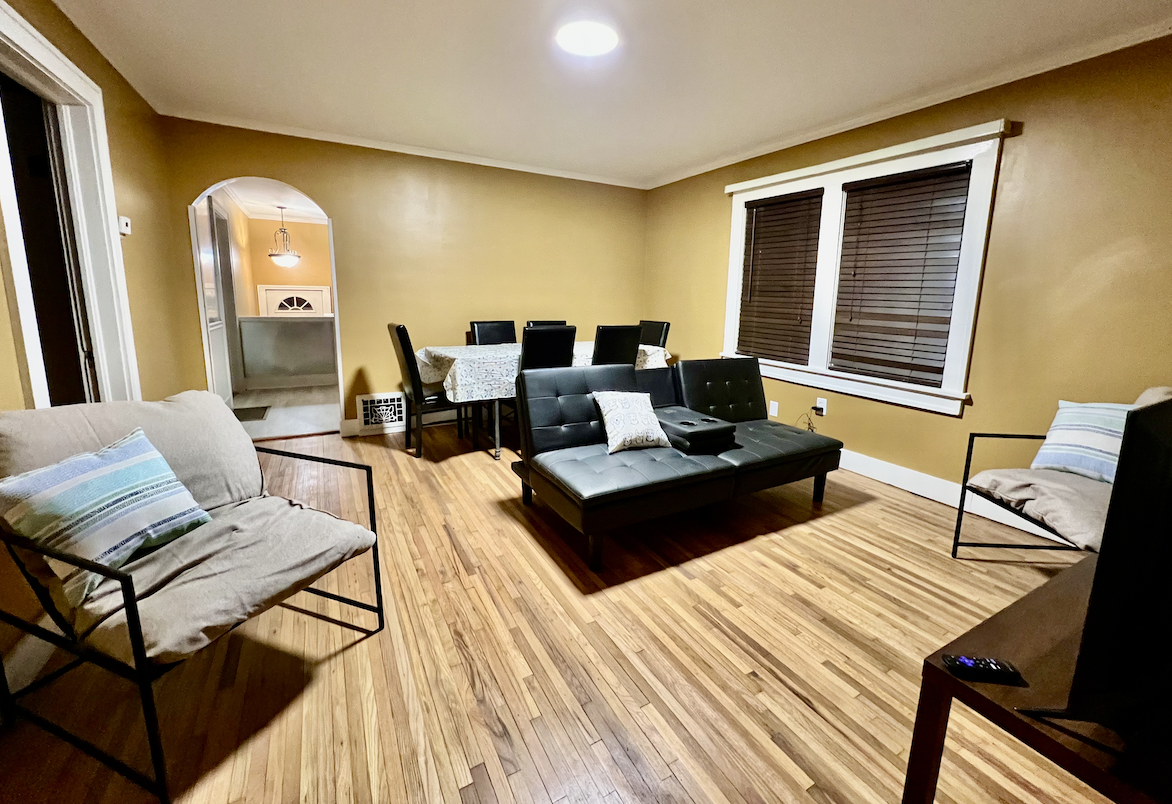 610 N Plum St - Photo 2 of 8