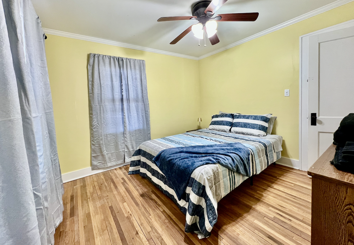 610 N Plum St - Photo 6 of 8