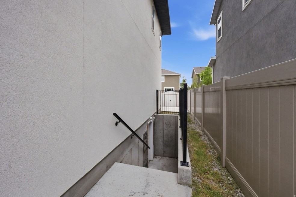 86 E Rose Way - Photo 7 of 7