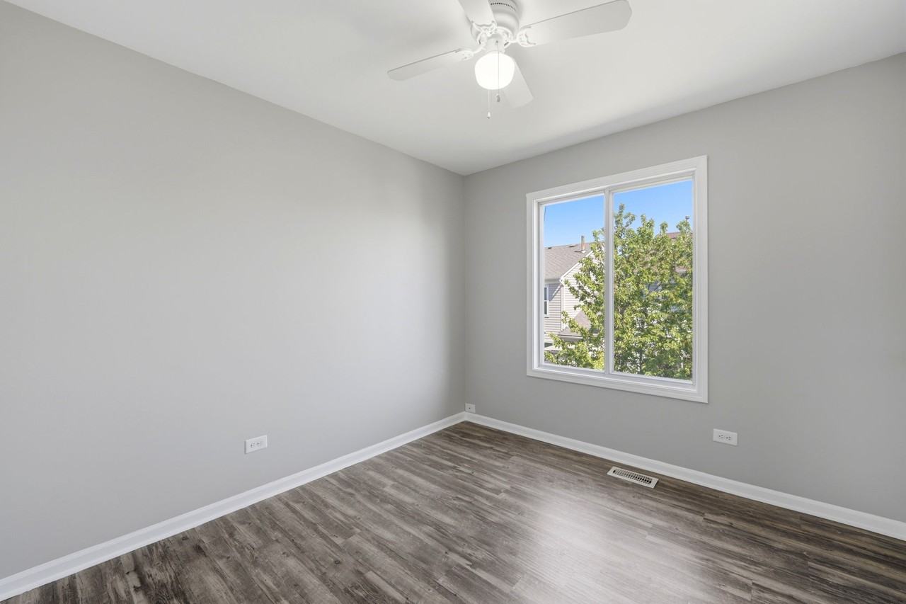 1447 Big Horn Trl - Photo 7 of 23