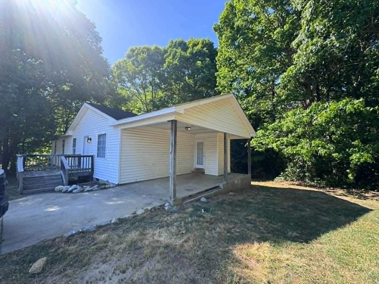 224 Pond Ave - Photo 4 of 13