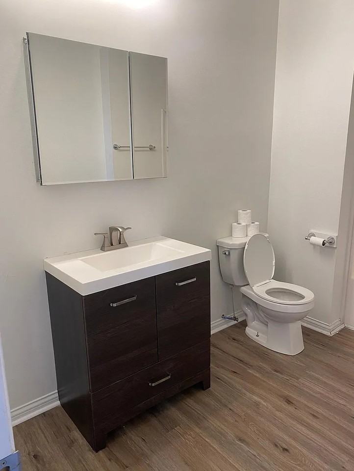 2128 N Pennsylvania St #4 - Photo 7 of 10
