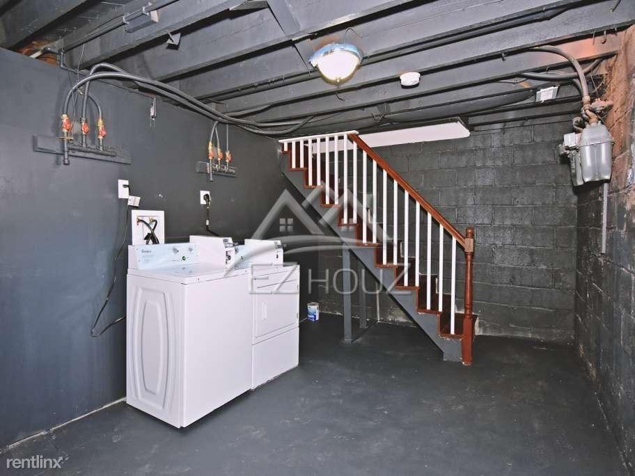 1 30X 52Nd St, #1 - Photo 7 of 7