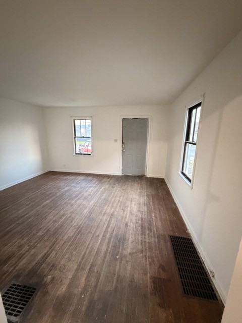 3022 English Ave #3022 - Photo 2 of 8