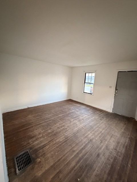 3022 English Ave #3022 - Photo 7 of 8