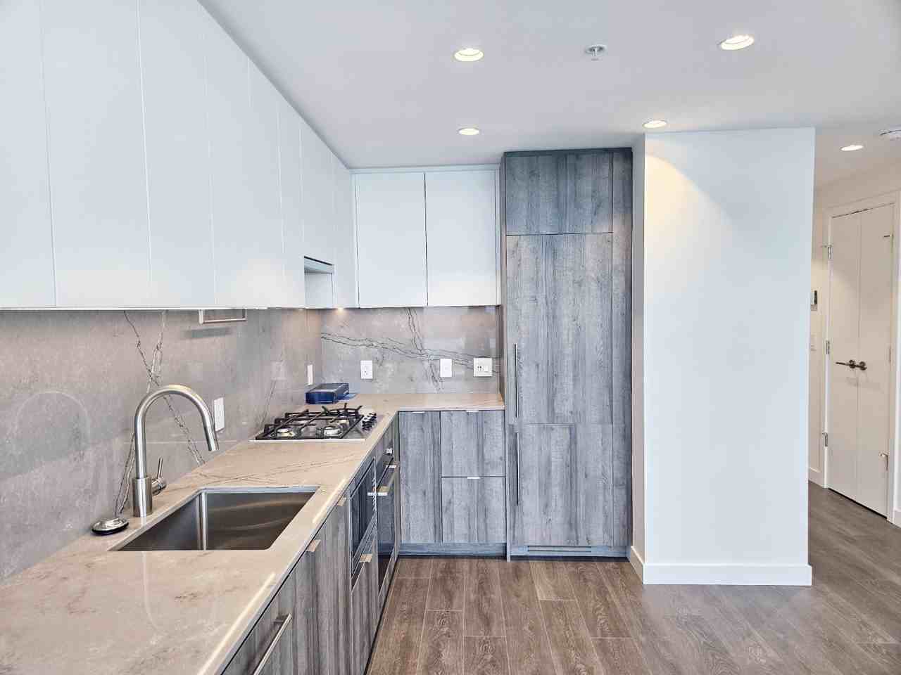 505 Nelson Street #21F - Photo 5 of 24