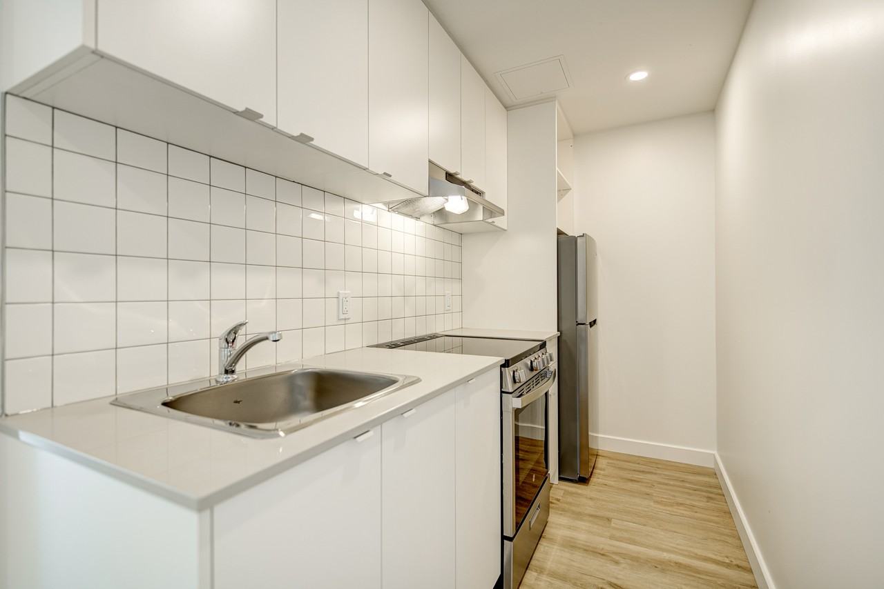 1555 Boul René-Lévesque O — photo 1