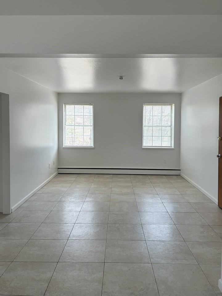 13605 Terrace Rd-5 #605-5 - Photo 4 of 18