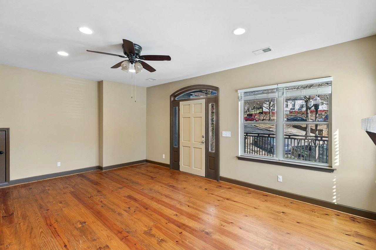 Phelan Flats - Photo 6 of 8