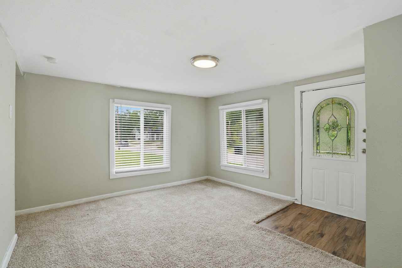 1214 Jones St #1 - Photo 2 of 28