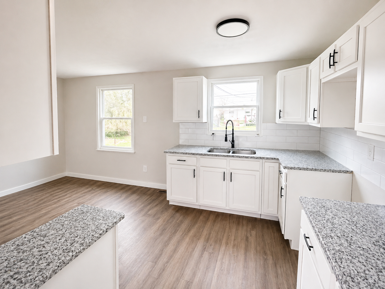 812 Breathitt Ave - Photo 3 of 11