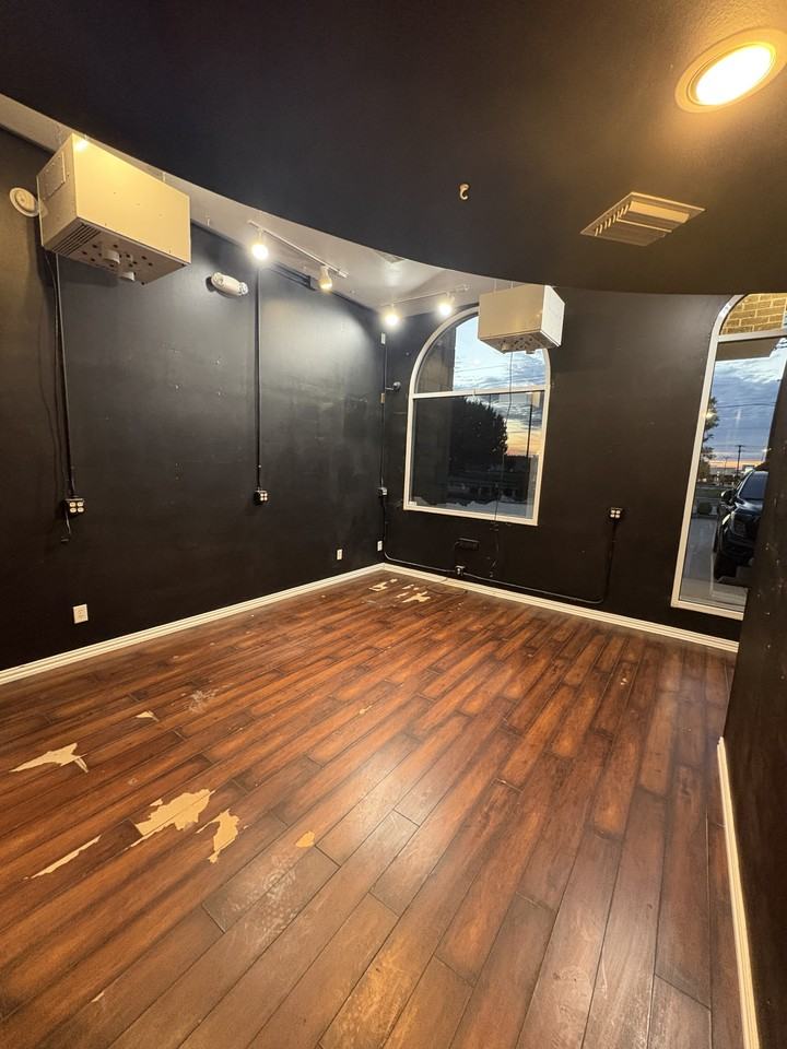 818 North Highway 67 - 102Suite 102 #102 - Photo 4 of 10