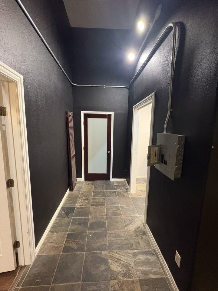 818 North Highway 67 - 102Suite 102 #102 - Photo 7 of 10