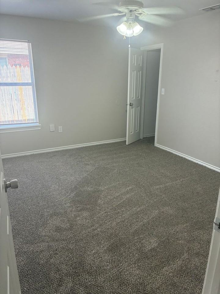 Dimora Village (DEV Borrower, LLC) - Photo 5 of 14
