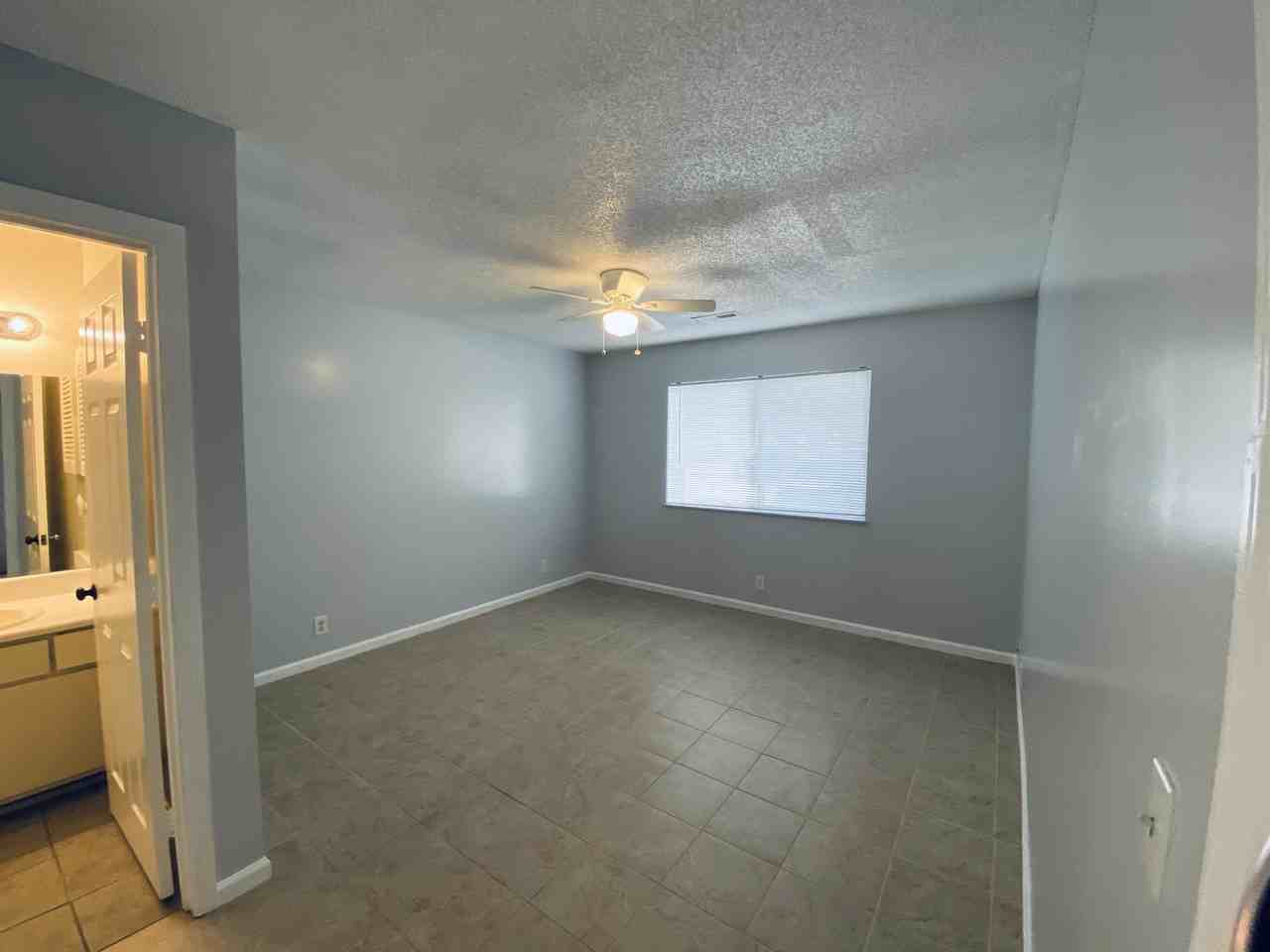 217 Bull River Bluff Dr #1 - Photo 5 of 22
