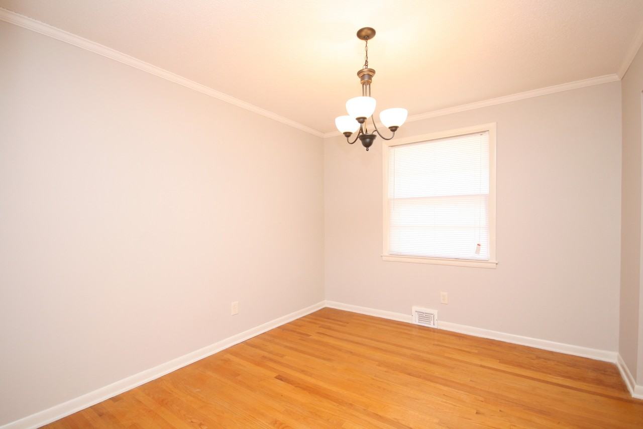 7620 Charlotte Dr Sw #1 - Photo 5 of 25