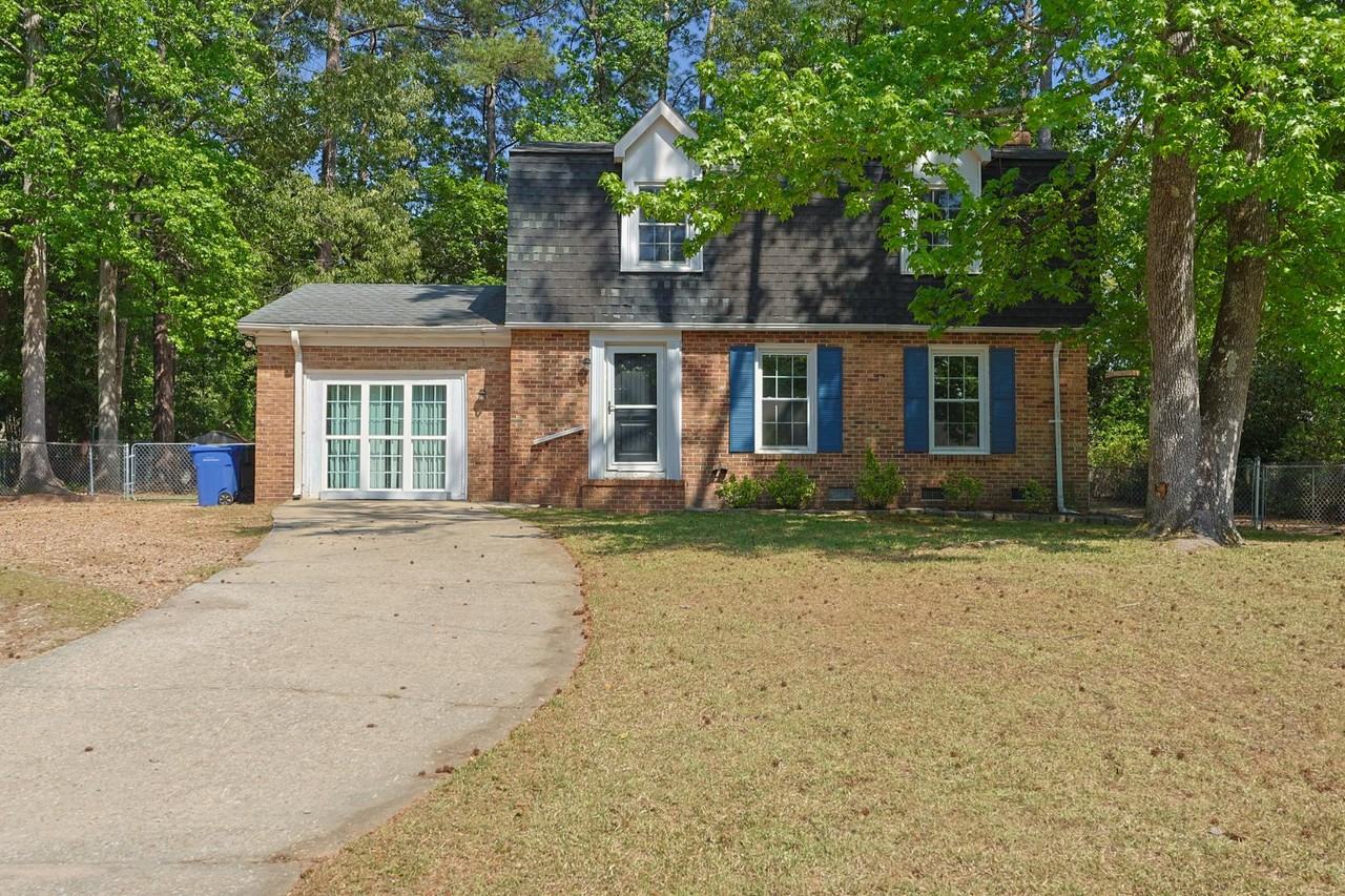 3629 Sugar Cane Cir - Photo 3 of 11