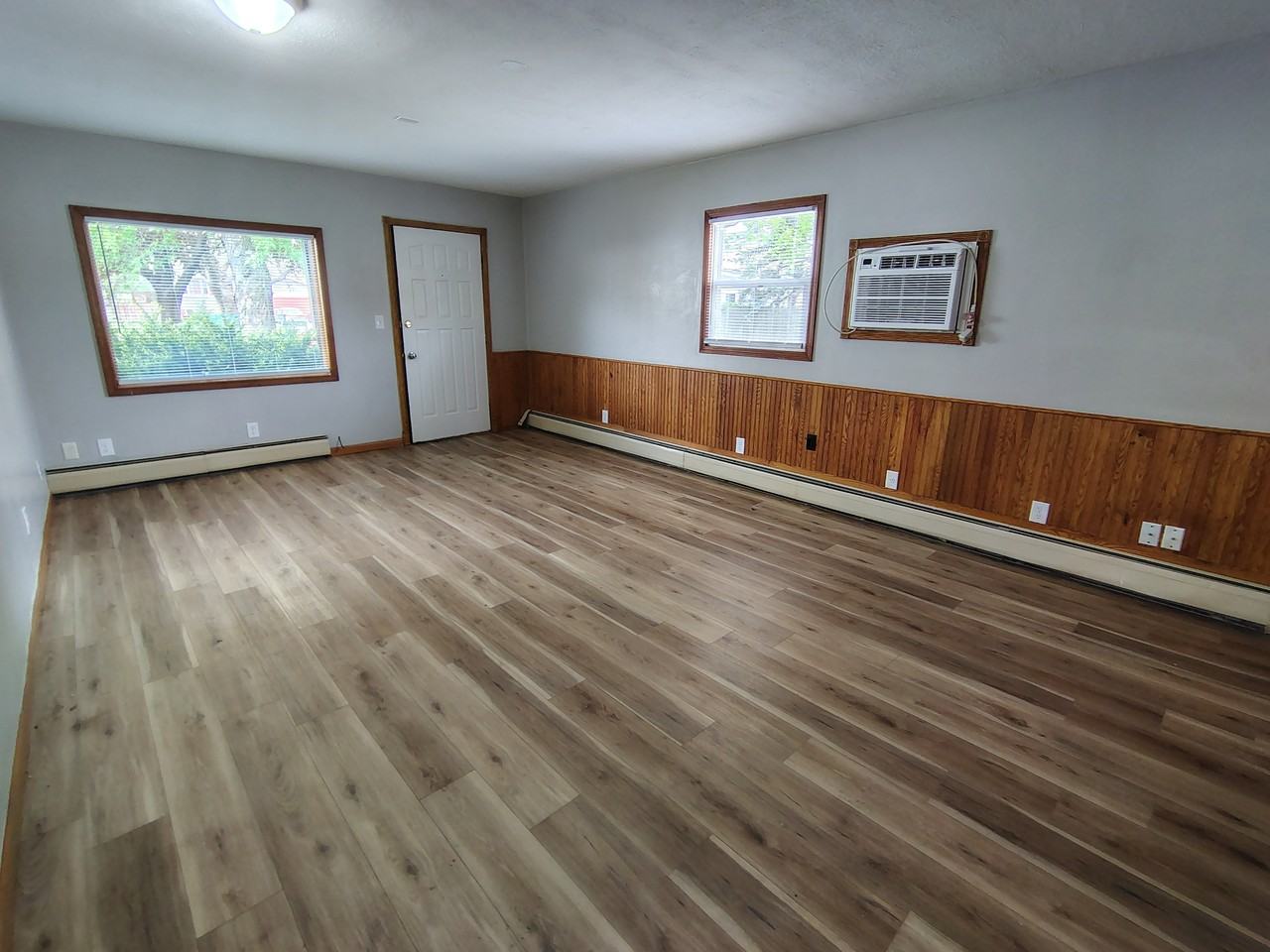 4719 Illinois St #1 - Photo 3 of 11