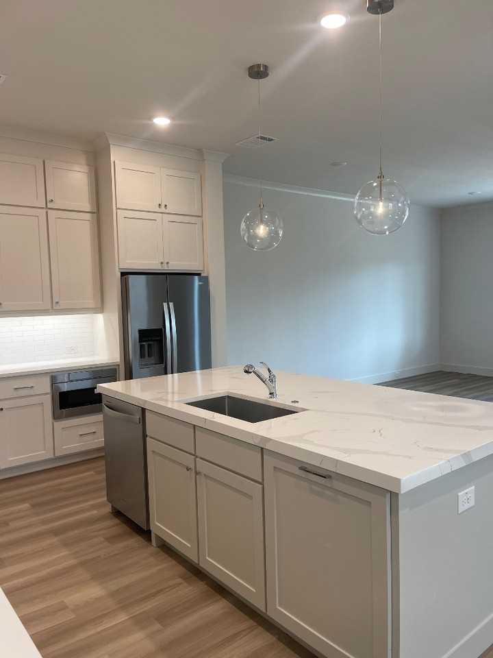 East Love Dallas - Photo 2 of 4