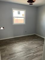 featured image of 1520 E 2nd St