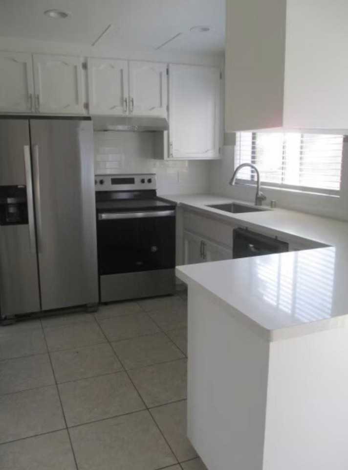 850 Bellomy St - Photo 7 of 20
