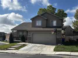 featured image of 4815 E Levi Ln #1