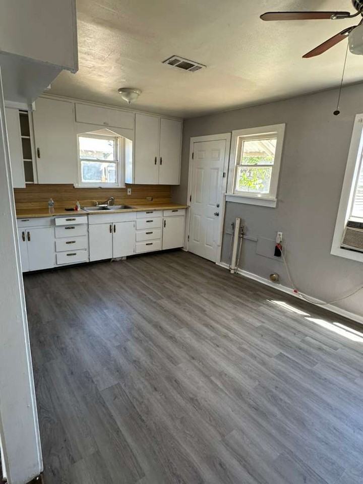 829 S Lipscomb St #1 - Photo 4 of 7