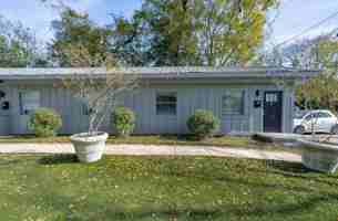 featured image of 1752 13th Ct S