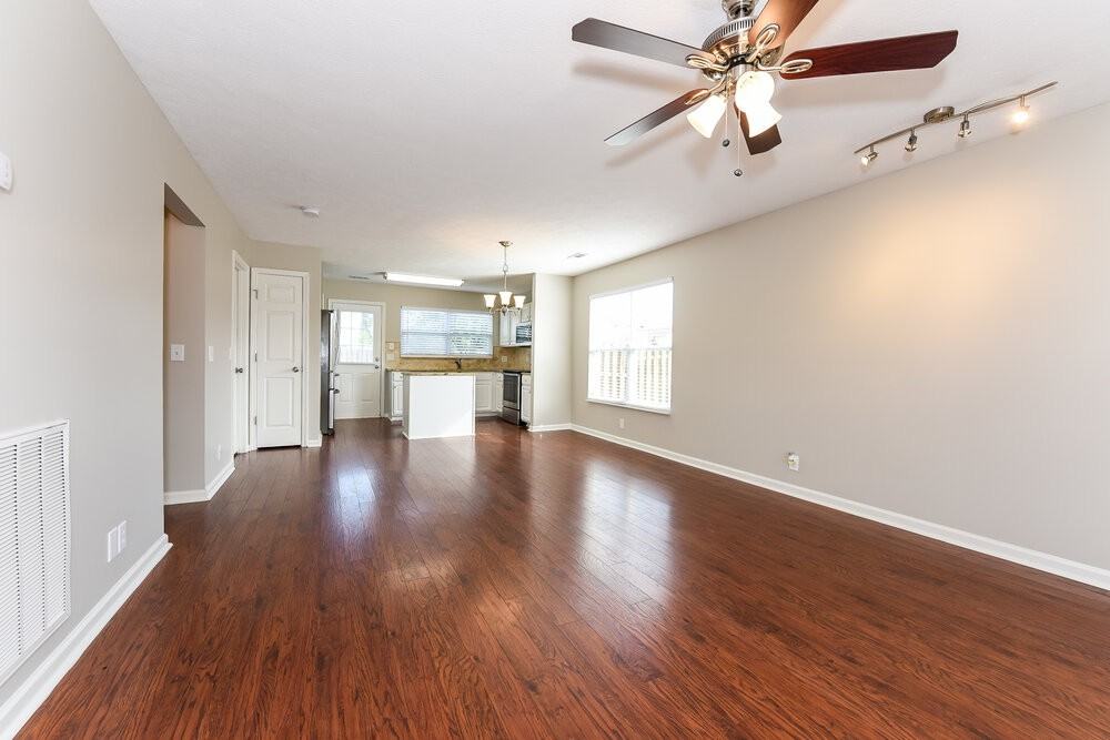 2900 Summer Hollow Ct - Photo 4 of 17