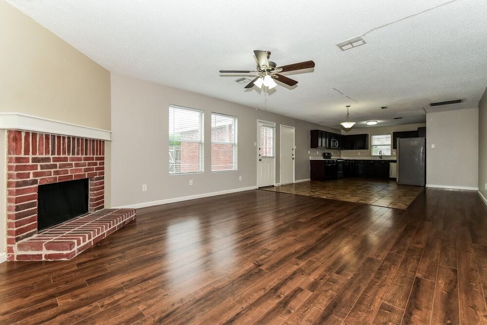2316 Graystone Dr - Photo 6 of 17