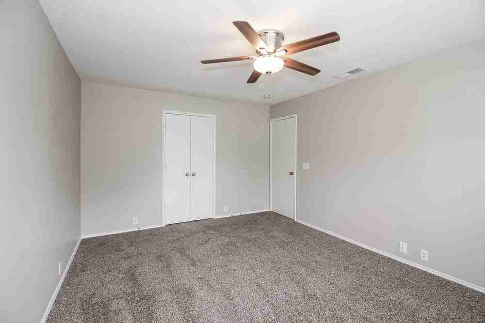 216 High Pointe Ln - Photo 6 of 15