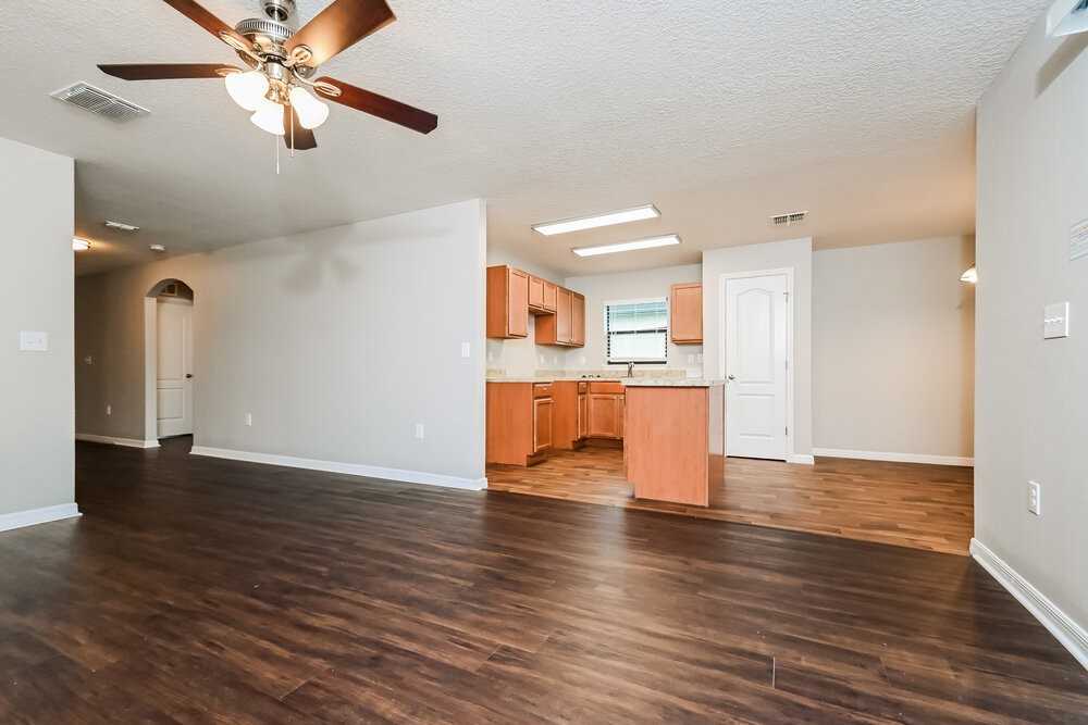 720 Chatham Walk Dr - Photo 5 of 16