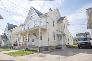 featured image of 424 Kossuth St #1