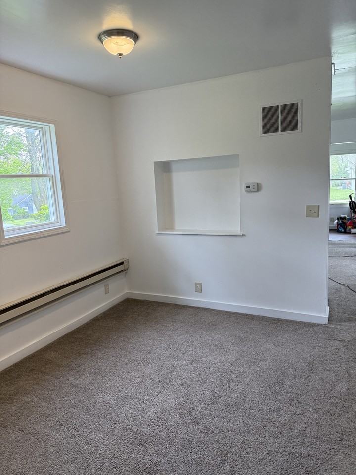 5009 Hoagland Ave #1 - Photo 4 of 11