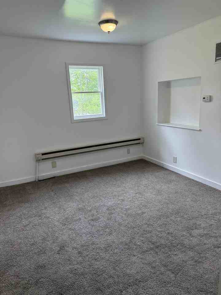 5009 Hoagland Ave #1 - Photo 7 of 11