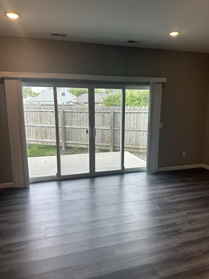 6879 Solid Rock Dr #6879 - Photo 4 of 39
