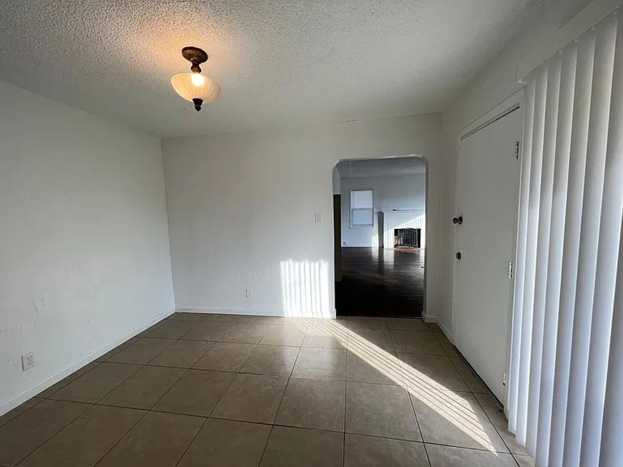 235 E. Coolidge Avenue - Photo 5 of 19