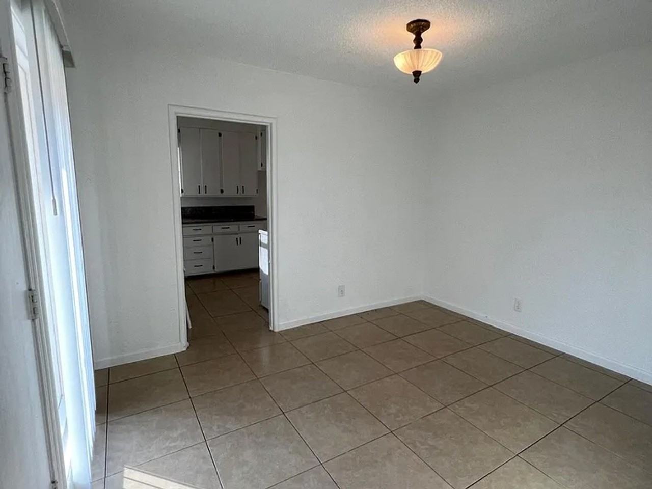 235 E. Coolidge Avenue - Photo 6 of 19