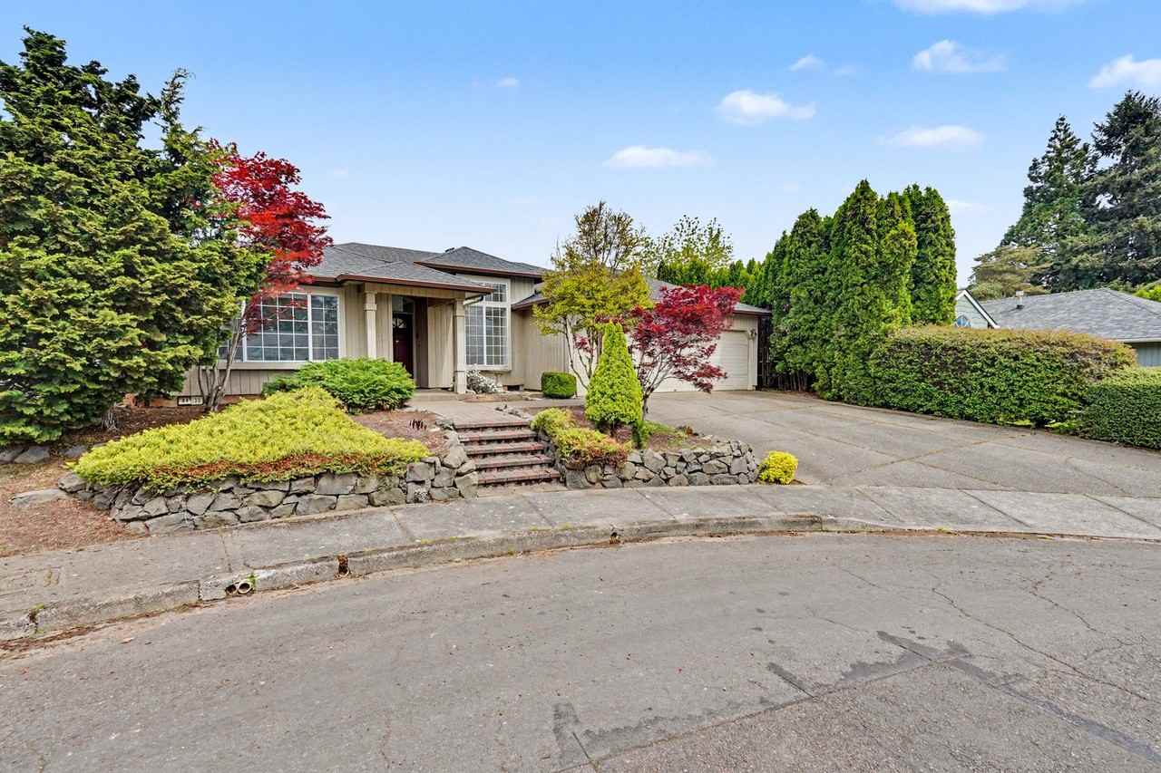 2217 Juliet Ct S - Photo 5 of 50