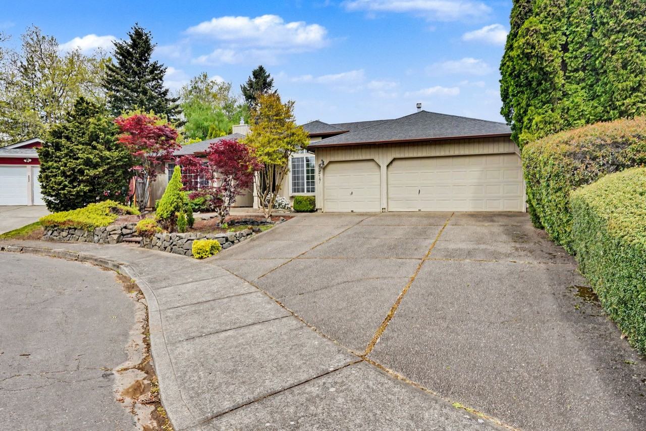 2217 Juliet Ct S - Photo 6 of 50