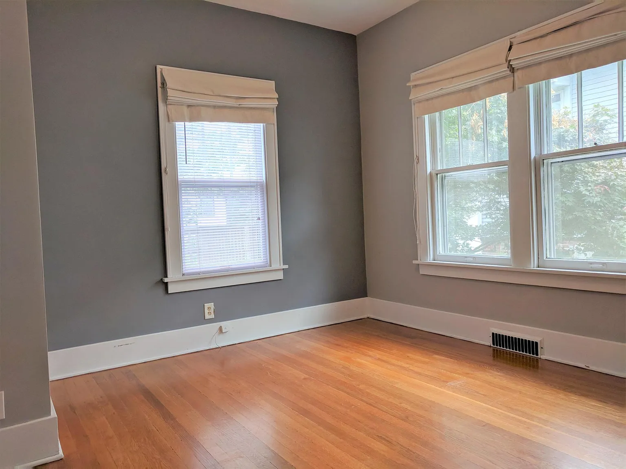 4228 Mayberry St - Photo 6 of 15