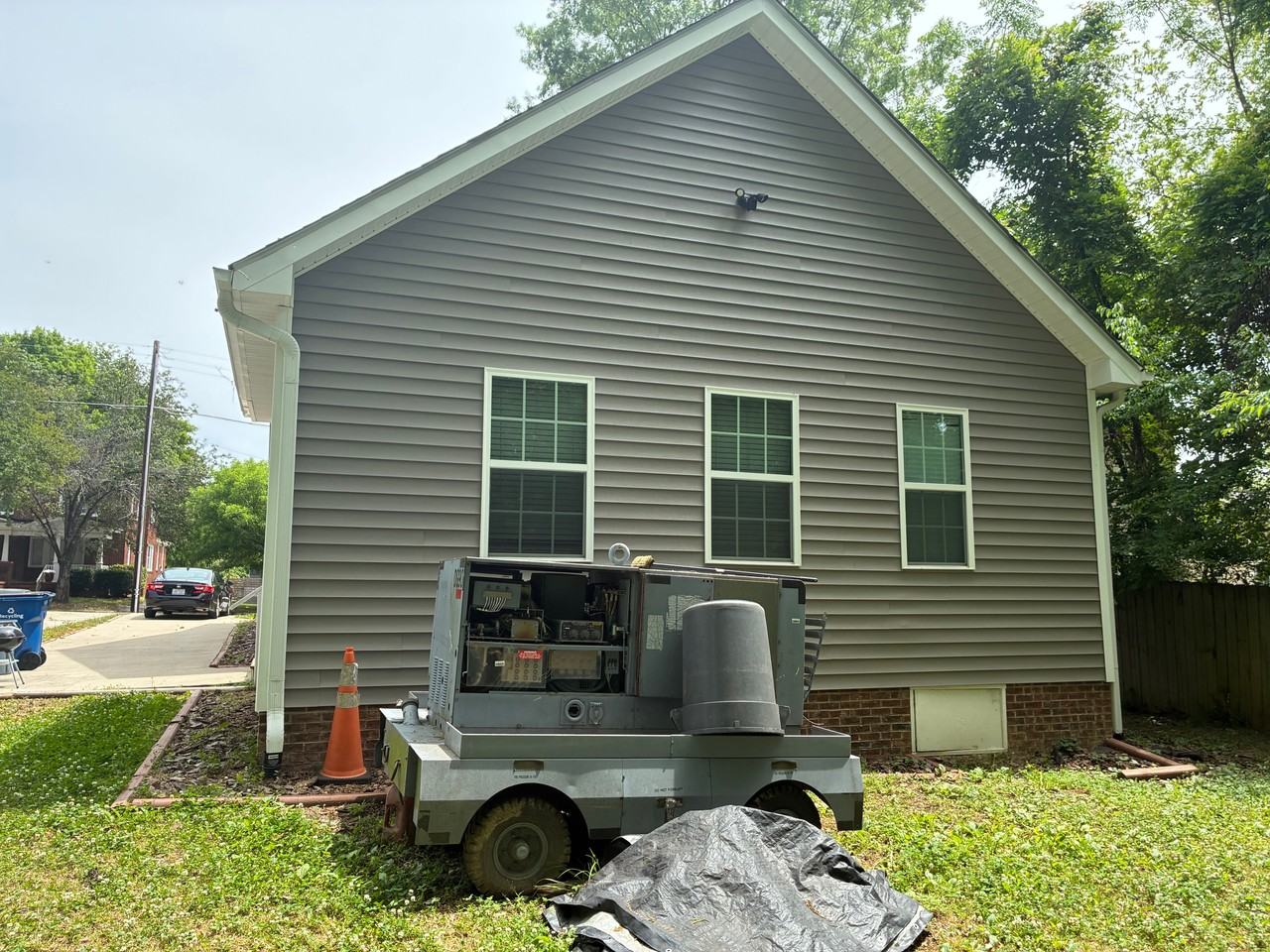 1108 S Person St - Photo 3 of 29