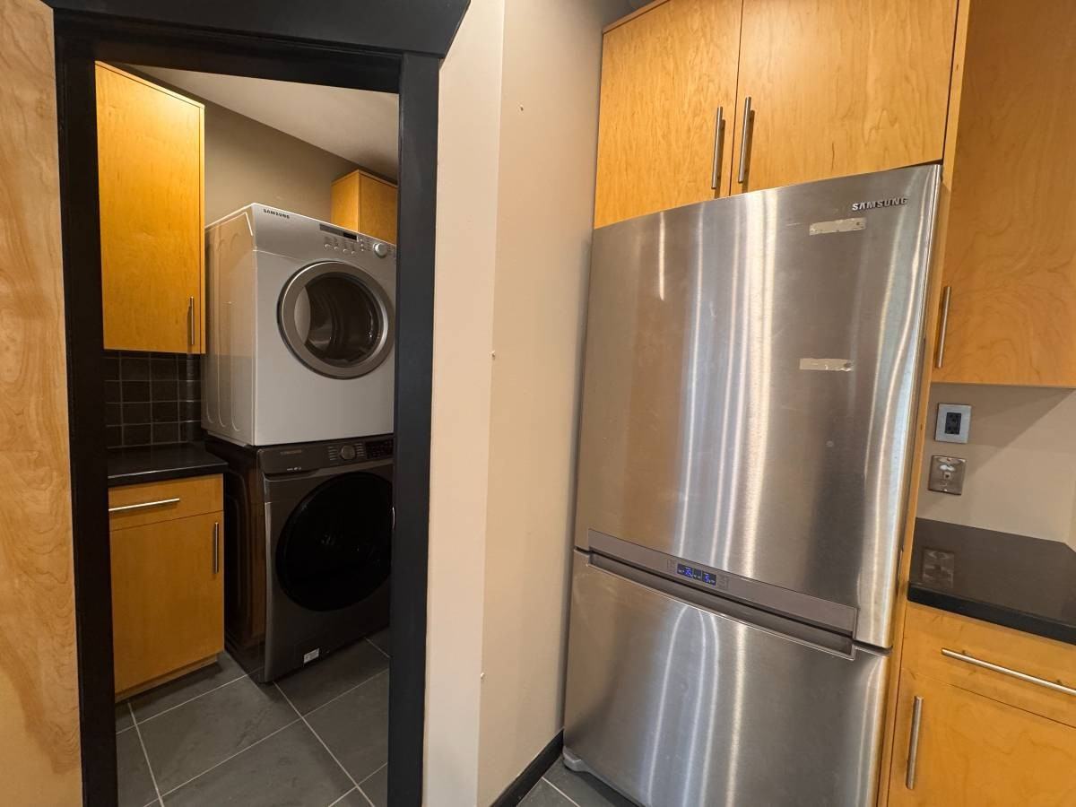 22831 Foreman Drive - Photo 5 of 16