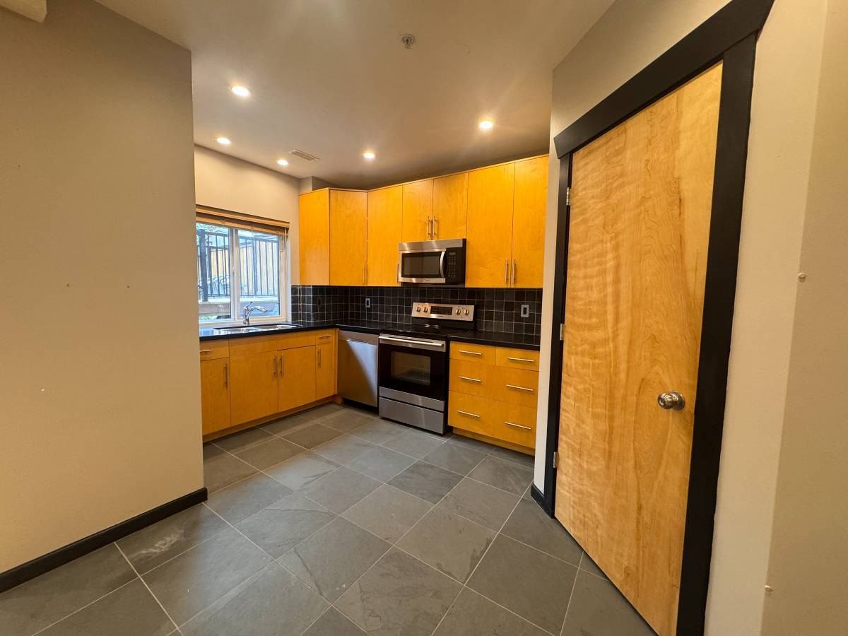 22831 Foreman Drive - Photo 2 of 16