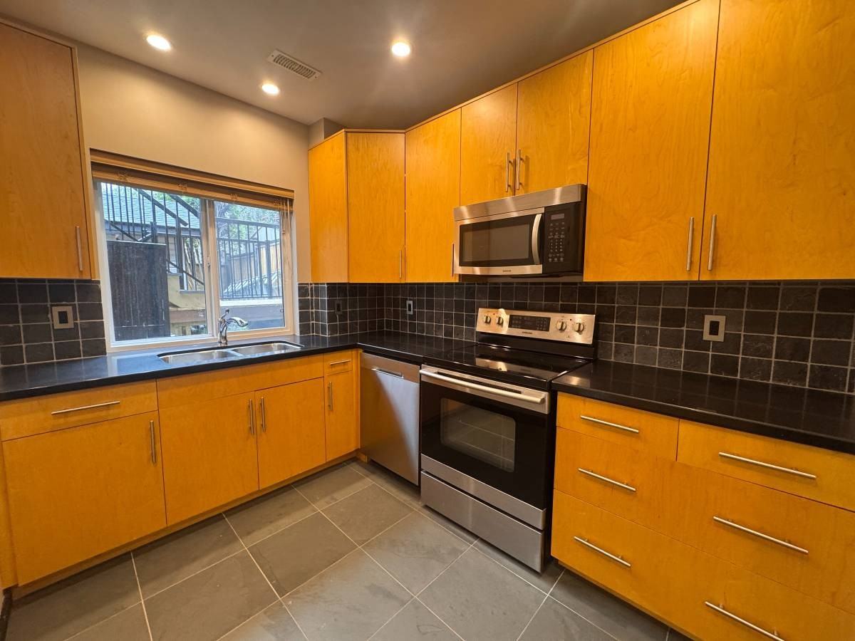 22831 Foreman Drive - Photo 3 of 16